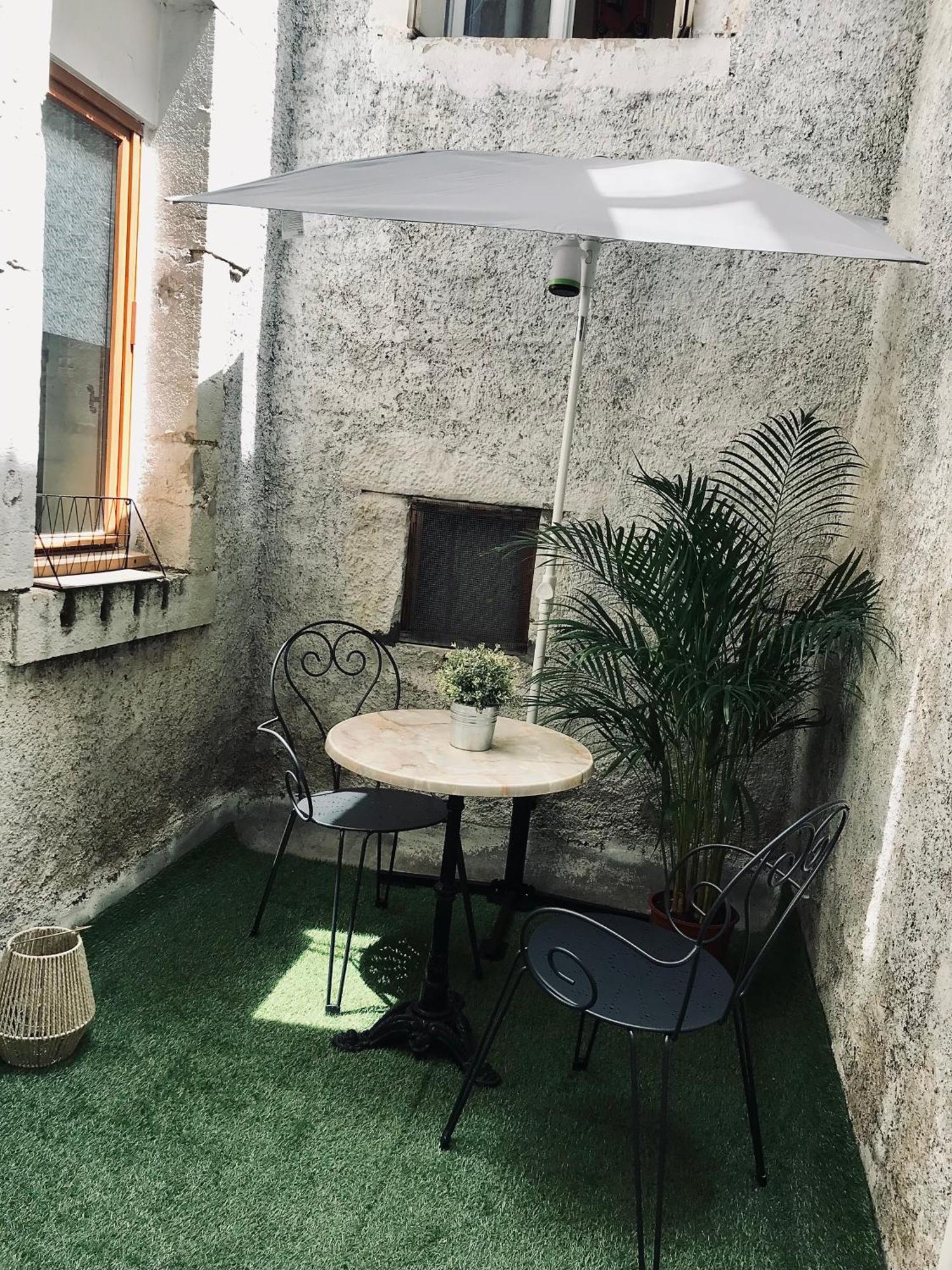 Le Pastore Avec Terrasse Au Coeur Du Centre Historique Digione Esterno foto